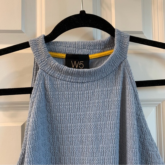 W5 | Sleeveless Halter A Line Peplum Blue Textured Top Size S - Picture 3 of 7